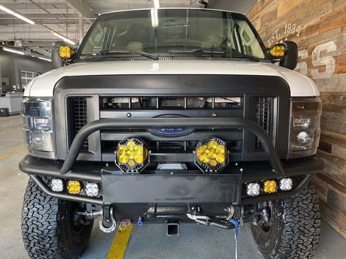 Used 2009 Ford E-350 and Econoline 350 XL image 50