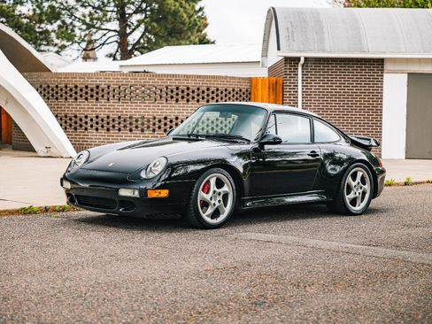 Used 1996 Porsche 911 Turbo RWD image 2
