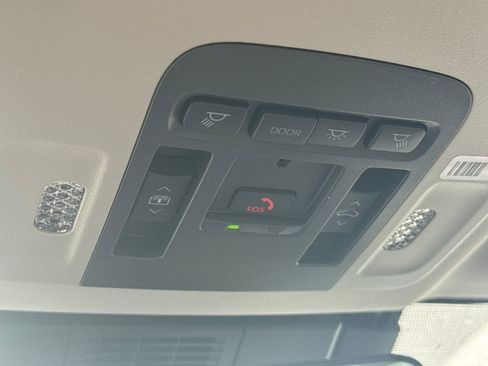 New 2026 Toyota Camry XLE AWD/4WD image 31