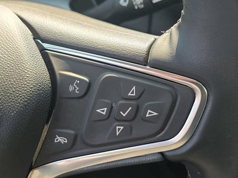 Used 2024 Chevrolet Equinox LT AWD/4WD image 31