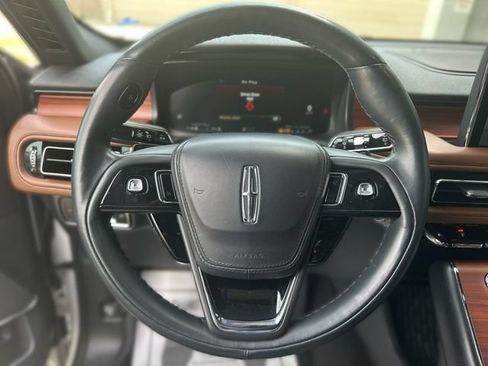 Certified 2023 Lincoln Aviator Reserve w/ Equipment Group 201A RWD image 15