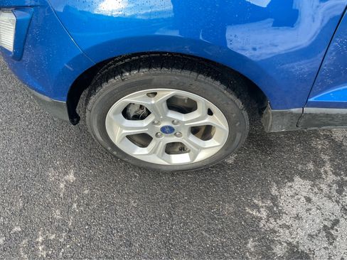 Used 2021 Ford EcoSport SE w/ SE Appearance Package image 9