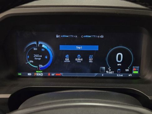 New 2025 Ford F150 Lightning Flash AWD/4WD image 19