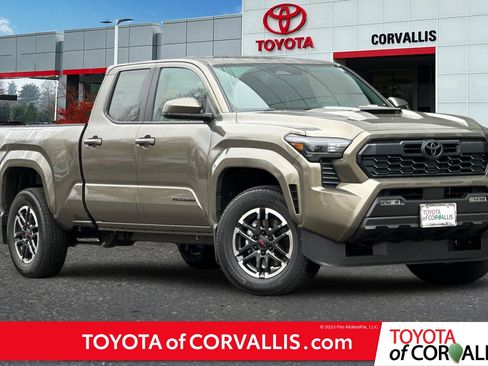 New 2025 Toyota Tacoma TRD Sport image 1