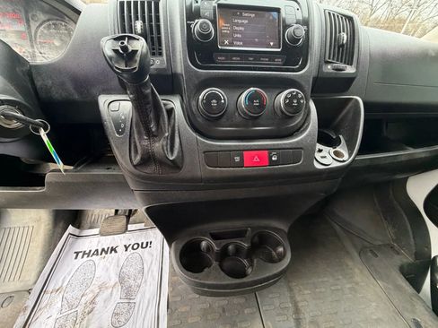 Used 2018 RAM ProMaster 2500 image 22