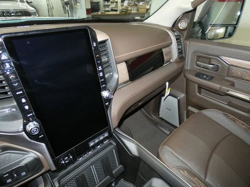 New 2026 RAM 3500 Longhorn image 12