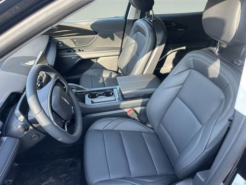 New 2026 Lincoln Nautilus Premier w/ Equipment Group 102A AWD/4WD image 9