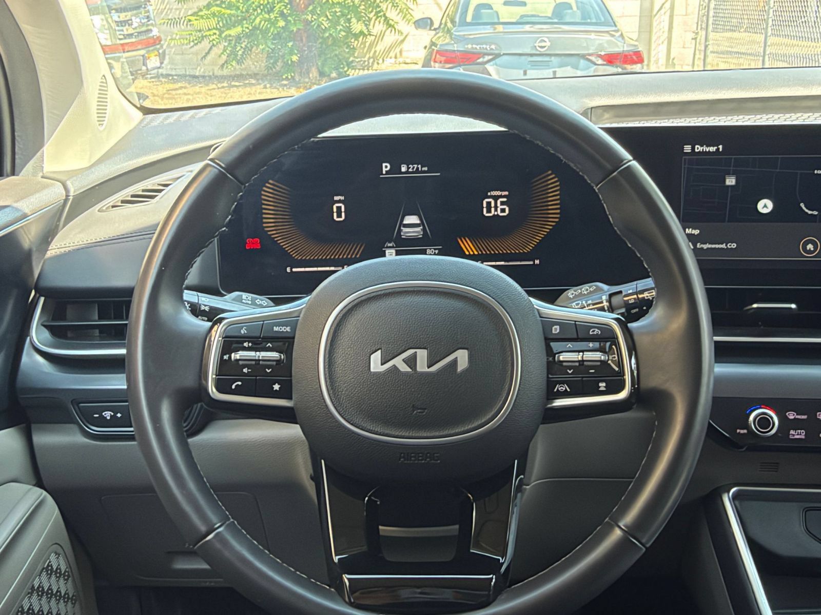 Used 2026 Kia Carnival FWD image 26