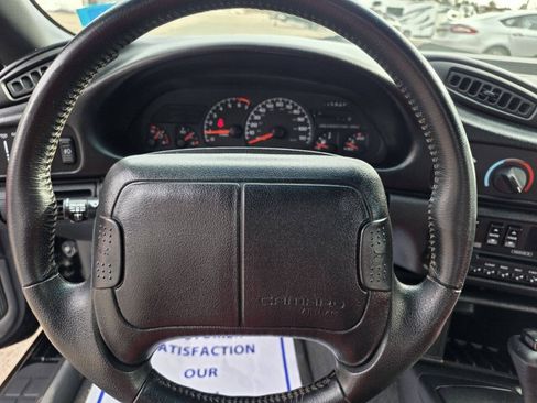 Used 1994 Chevrolet Camaro LT RWD image 18