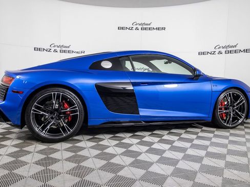 Used 2023 Audi R8 V10 performance image 5