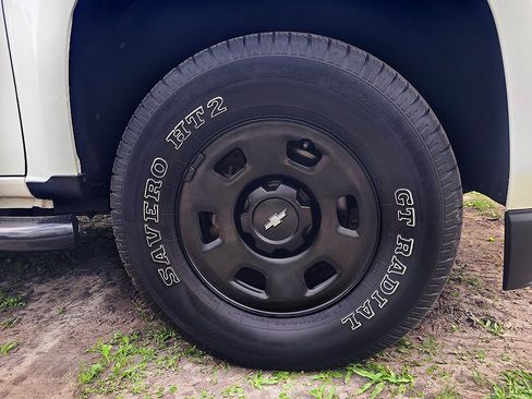 Used 2017 Chevrolet Colorado W/T image 10