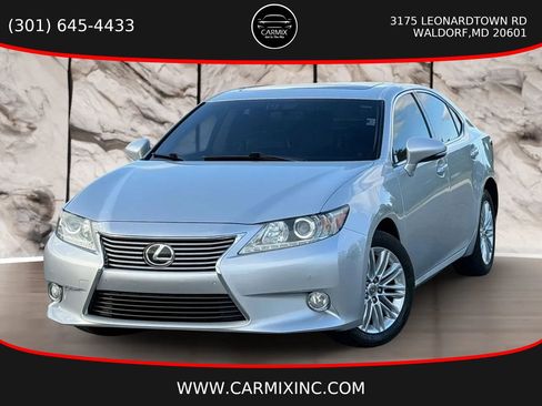 Used 2013 Lexus ES 350 w/ Luxury Pkg FWD image 1