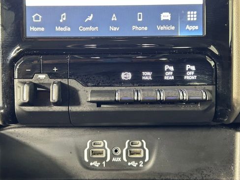 Used 2023 RAM 3500 Laramie image 22