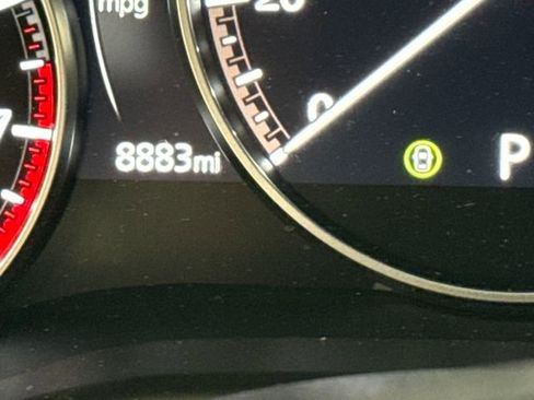 Certified 2025 MAZDA MAZDA3 s Sport image 21