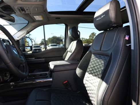 New 2026 Ford F250 Lariat w/ Black Appearance Package image 49