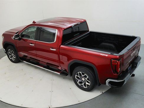 New 2026 GMC Sierra 1500 SLT w/ SLT Premium Package image 14