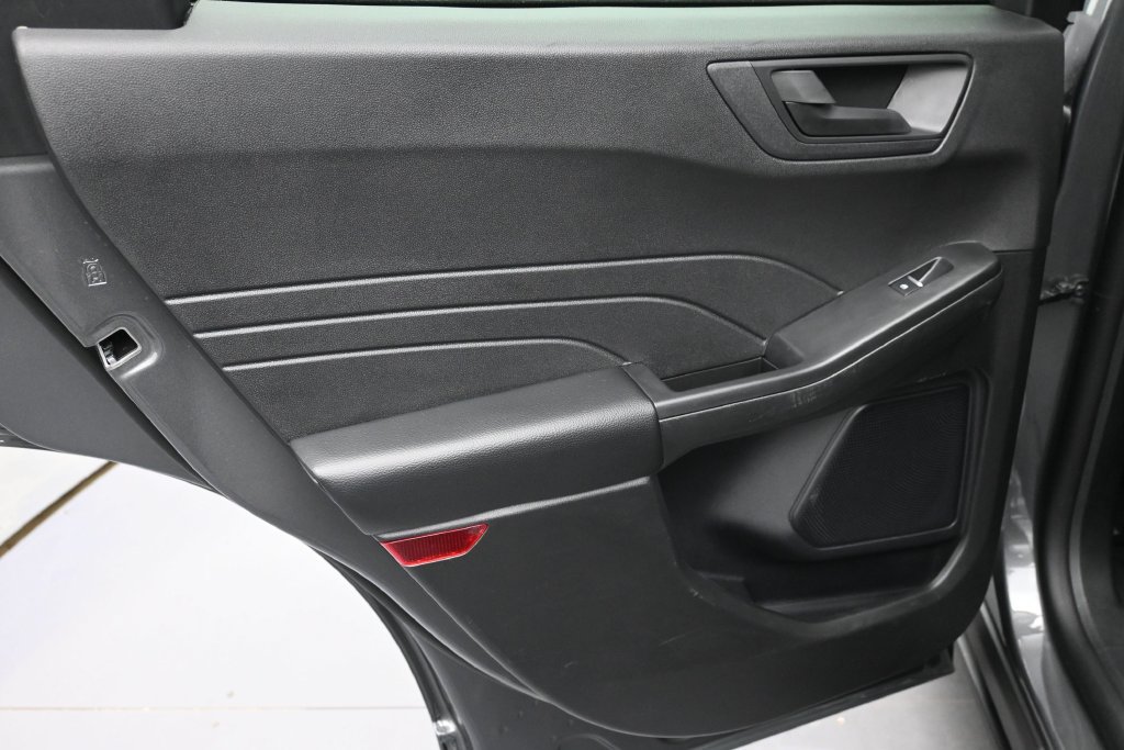 Used 2025 Ford Escape Active FWD image 19