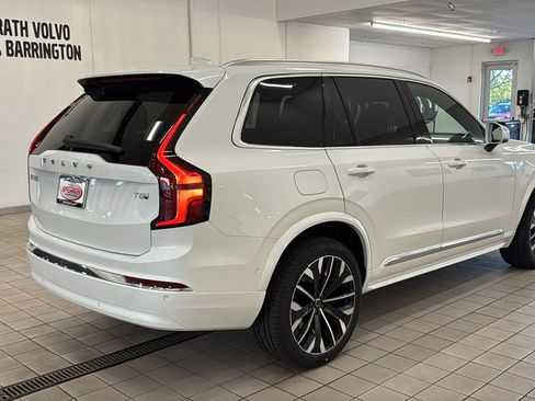 New 2026 Volvo XC90 T8 Ultra w/ Protection Package AWD/4WD image 5