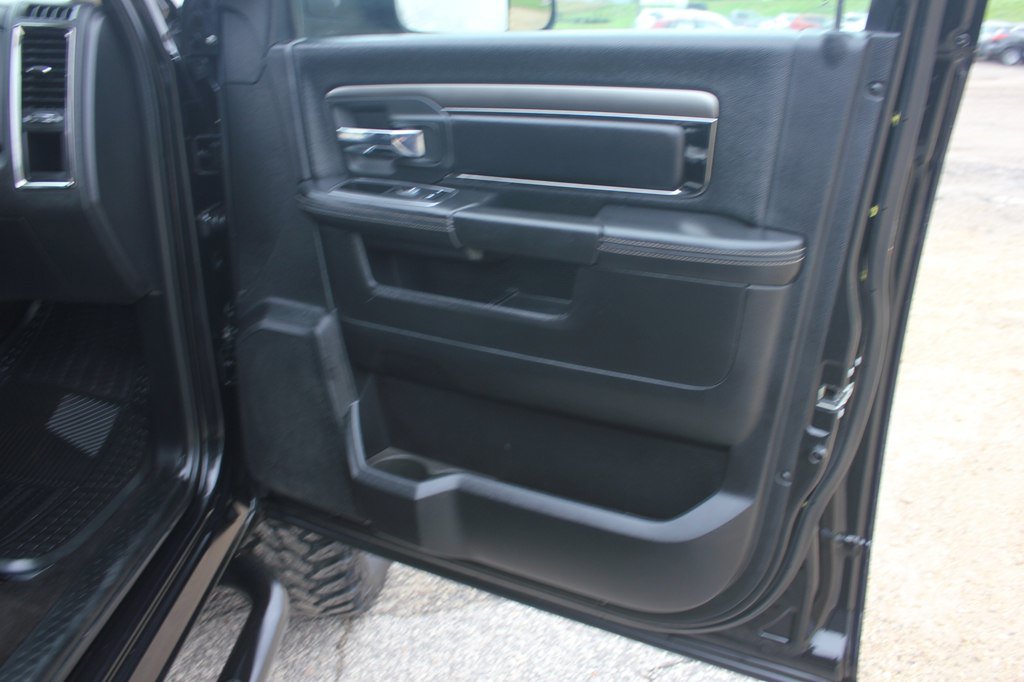 Used 2018 RAM 2500 Lone Star w/ Sport Appearance Group AWD/4WD image 32