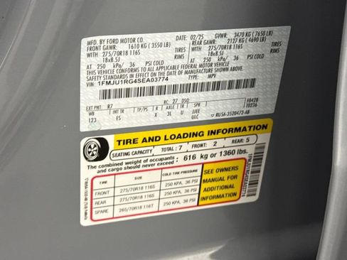 Used 2025 Ford Expedition Tremor AWD/4WD image 34