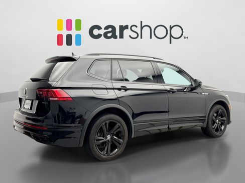 Used 2024 Volkswagen Tiguan SE R-Line AWD/4WD image 5