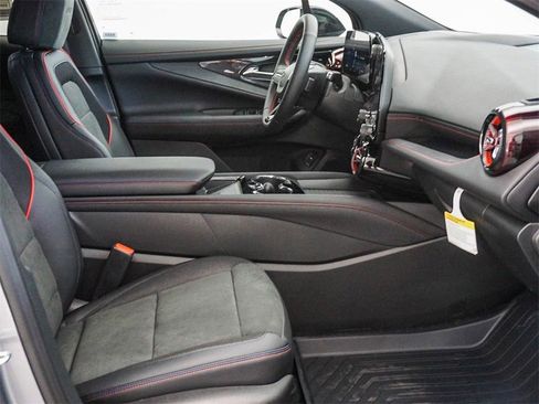 New 2026 Chevrolet Blazer EV RS AWD/4WD image 14