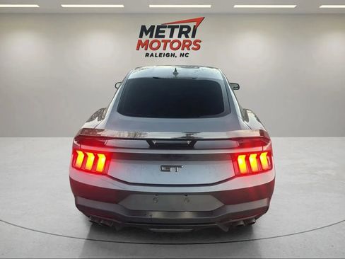 Used 2024 Ford Mustang GT Premium image 7