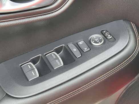 Used 2025 Honda HR-V Sport image 14