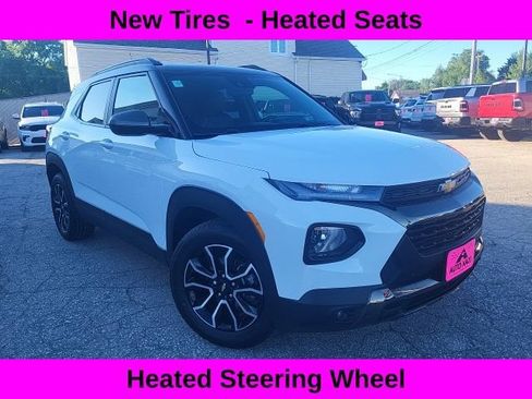 Used 2022 Chevrolet TrailBlazer ACTIV FWD image 1