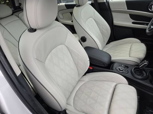 Used 2024 MINI Cooper Countryman S w/ Signature Upholstery Package FWD image 29
