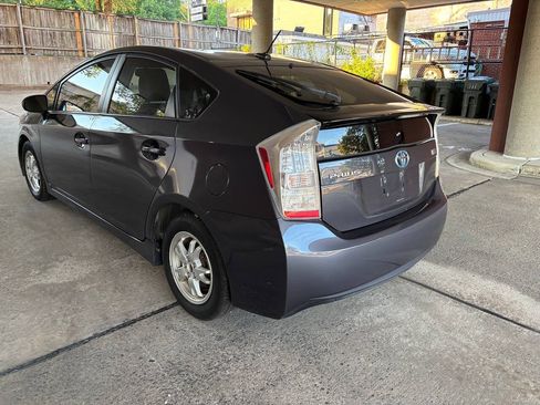 Used 2011 Toyota Prius Two FWD image 6
