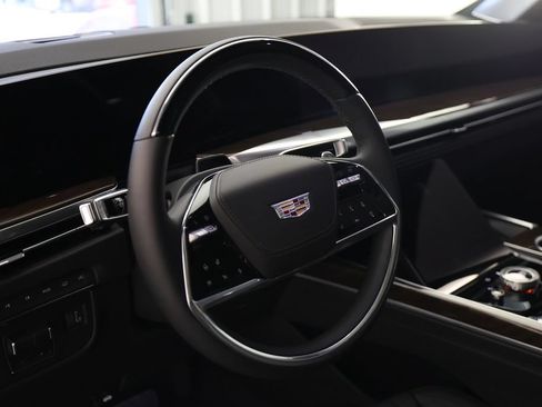 Used 2026 Cadillac Escalade Platinum Sport w/ LPO, ONYX Package AWD/4WD image 20