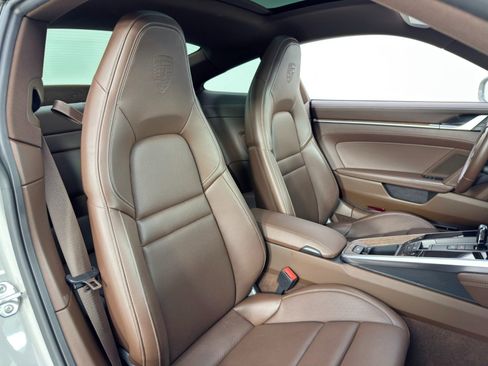 Used 2023 Porsche 911 Carrera S w/ Sport Package image 36