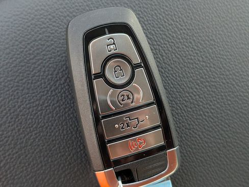 New 2026 Ford F350 Lariat w/ Lariat Ultimate Package image 33