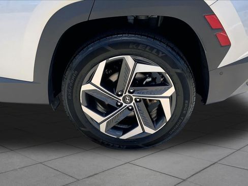 Used 2024 Hyundai Tucson Limited AWD/4WD image 11