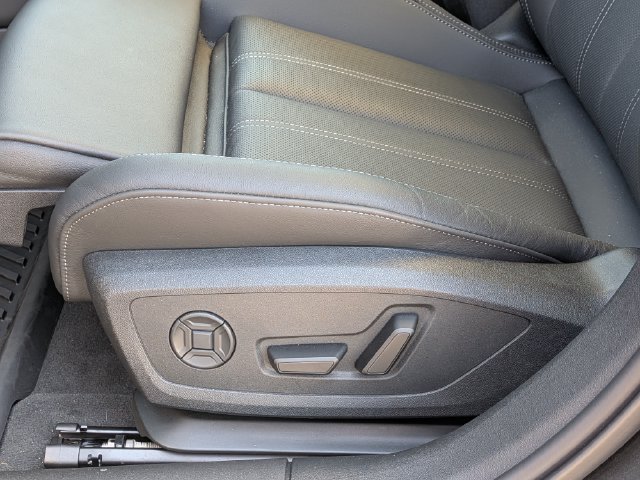 Used 2026 Audi A6 Premium Plus w/ Premium Plus Package AWD/4WD image 12