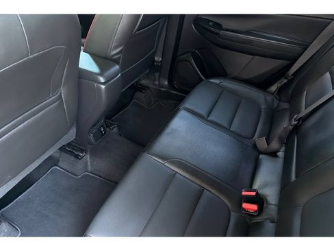 Used 2024 Chevrolet TrailBlazer RS w/ Convenience Package AWD/4WD image 13