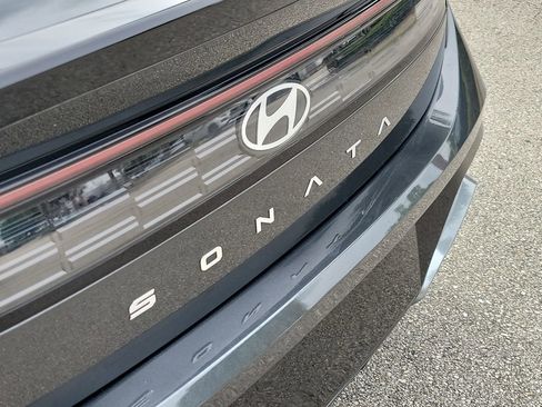 Used 2025 Hyundai Sonata SEL FWD image 6