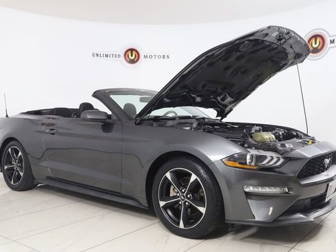 Used 2020 Ford Mustang Convertible RWD image 21