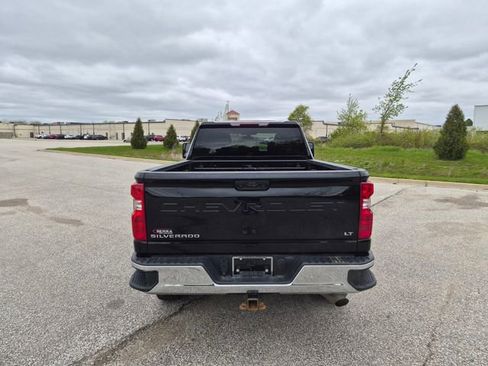 Used 2022 Chevrolet Silverado 3500 LT w/ Convenience Package AWD/4WD image 6