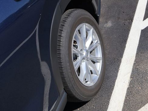 Used 2024 Honda CR-V EX-L image 12