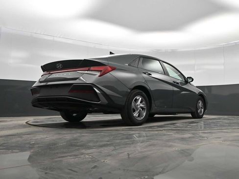 New 2026 Hyundai Elantra SE image 34
