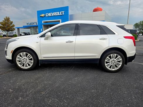 Used 2018 Cadillac XT5 Premium Luxury AWD/4WD image 3