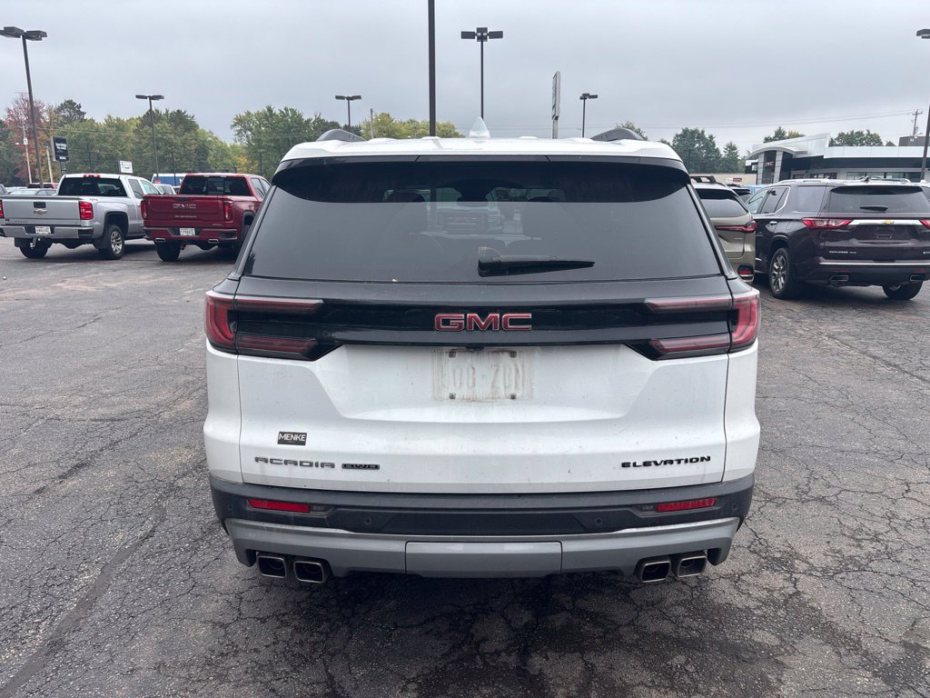 Used 2024 GMC Acadia Elevation AWD/4WD image 7