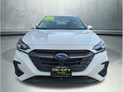 Used 2025 Subaru Legacy Premium image 9