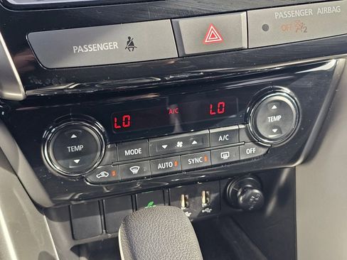 Used 2025 Mitsubishi Eclipse Cross SE AWD/4WD image 25