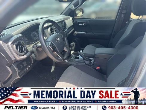 Used 2020 Toyota Tacoma TRD Sport w/ TRD Premium Sport Package AWD/4WD image 1