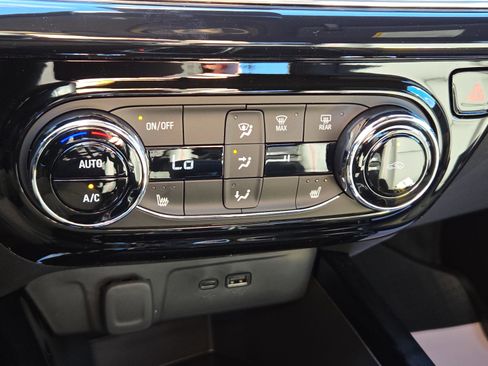 New 2026 Chevrolet Trax RS w/ Driver Confidence Package image 16