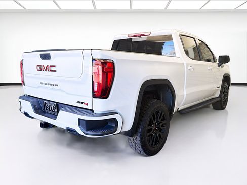 Used 2021 GMC Sierra 1500 AT4 w/ AT4 Premium Package image 4