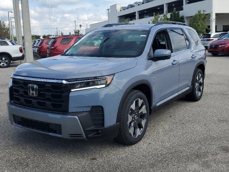 New 2026 Honda Pilot Elite image 3